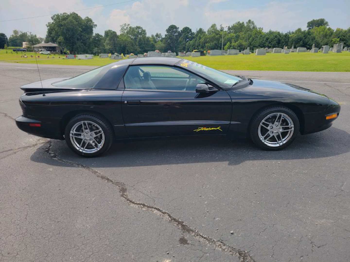 1st Image of a 1994 PONTIAC FIREBIRD