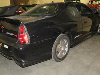 Image 13 of 15 of a 2004 CHEVROLET MONTE CARLO HI-SPORT SS