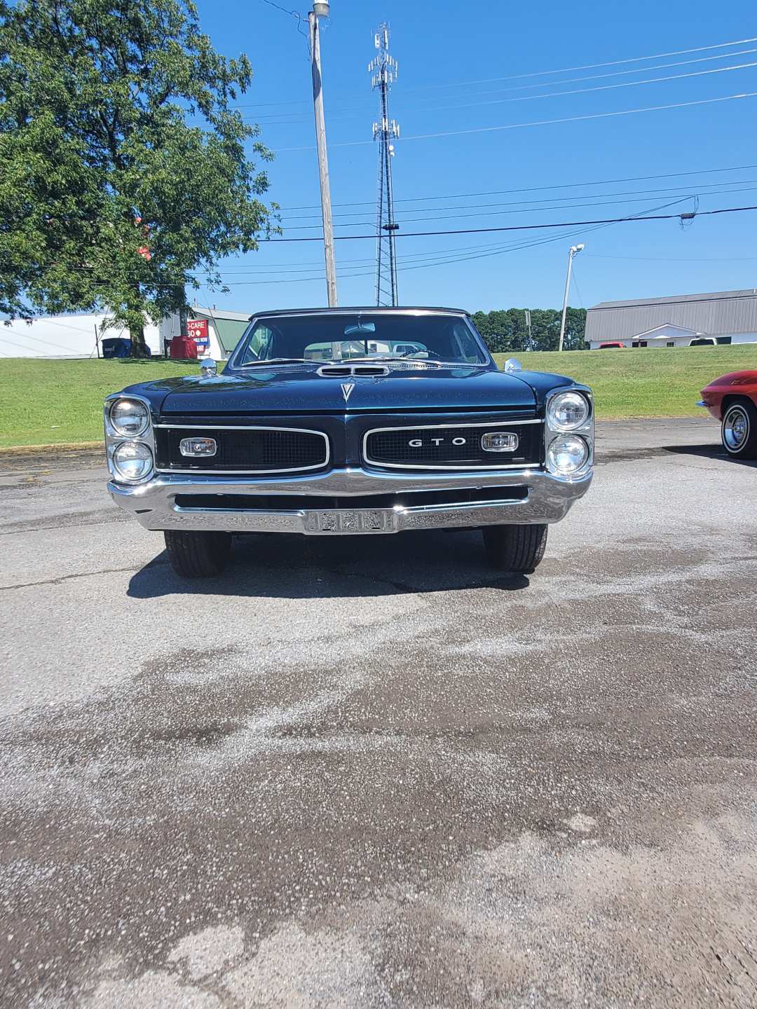 2nd Image of a 1966 PONTIAC GTO