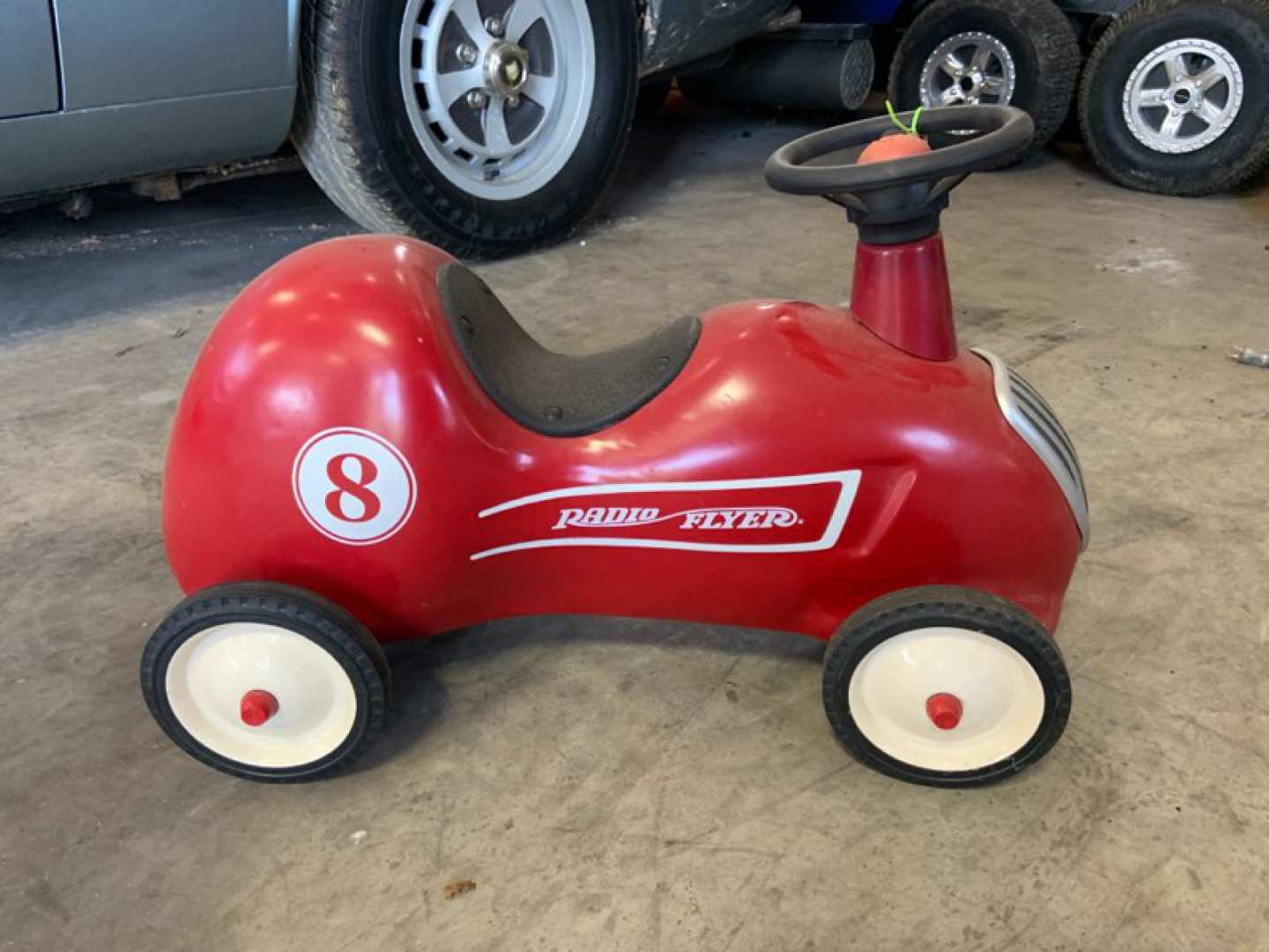 0th Image of a N/A RADIO FLYER RIDE ON