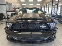 Image 3 of 9 of a 2008 FORD MUSTANG