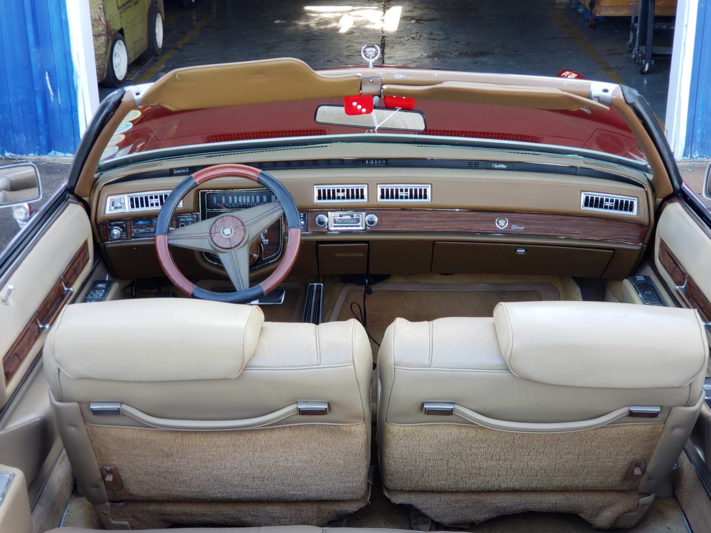 7th Image of a 1976 CADILLAC ELDORADO