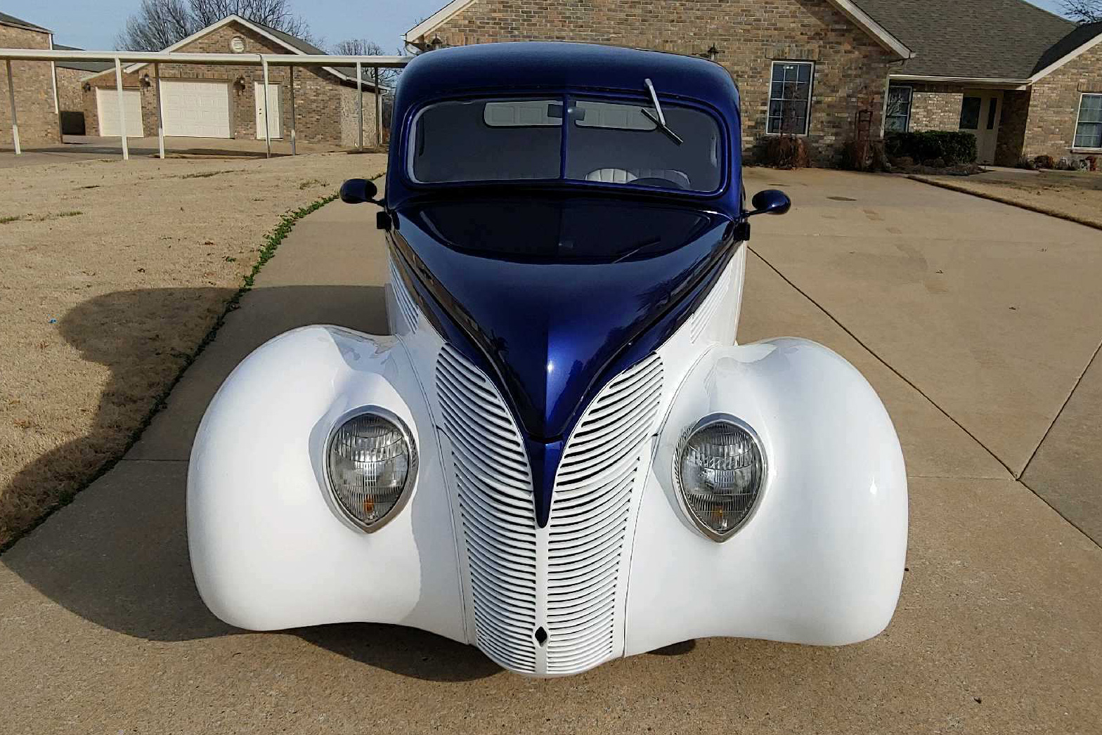 2nd Image of a 1938 FORD COUPE