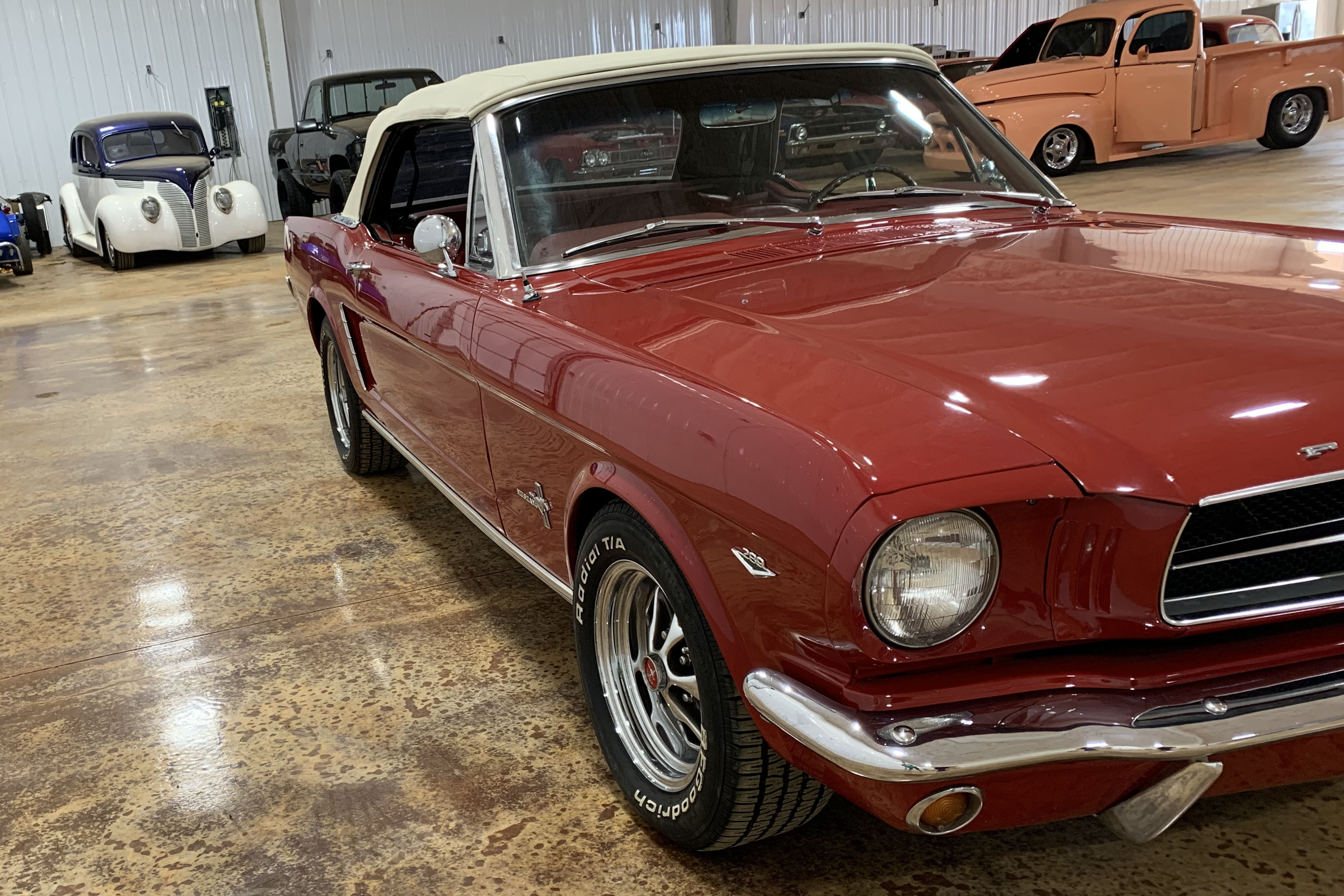 7th Image of a 1965 FORD MUSTANG