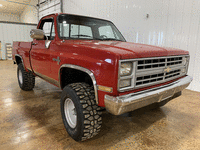 Image 1 of 15 of a 1986 CHEVROLET K10