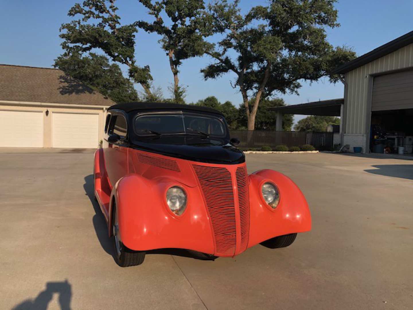 3rd Image of a 1937 FORD COUPE