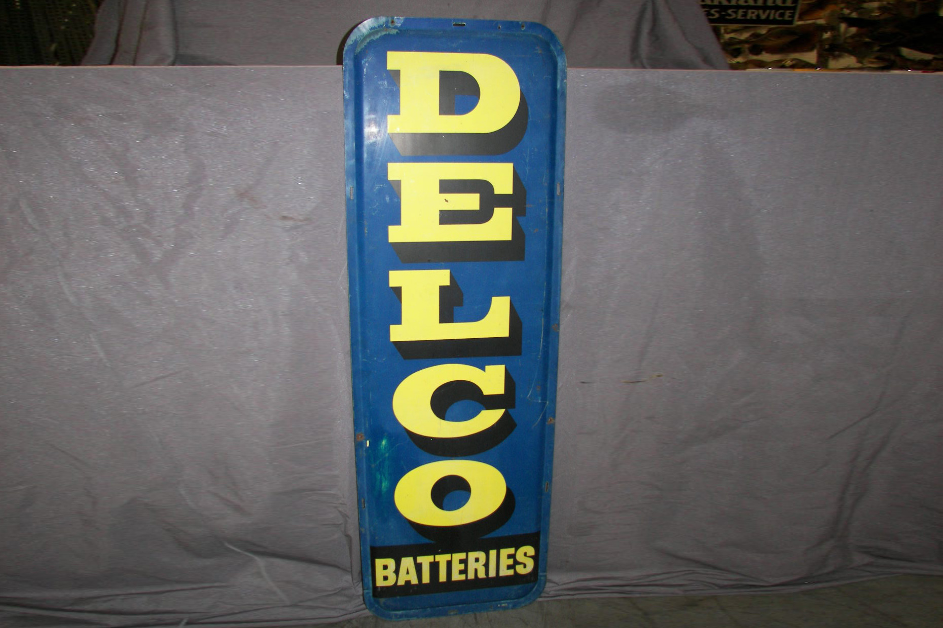 0th Image of a N/A DELCO BATTERIES SIGN