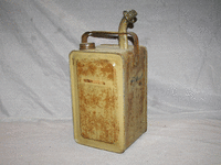 Image 1 of 1 of a N/A RECTANGULAR OIL CAN