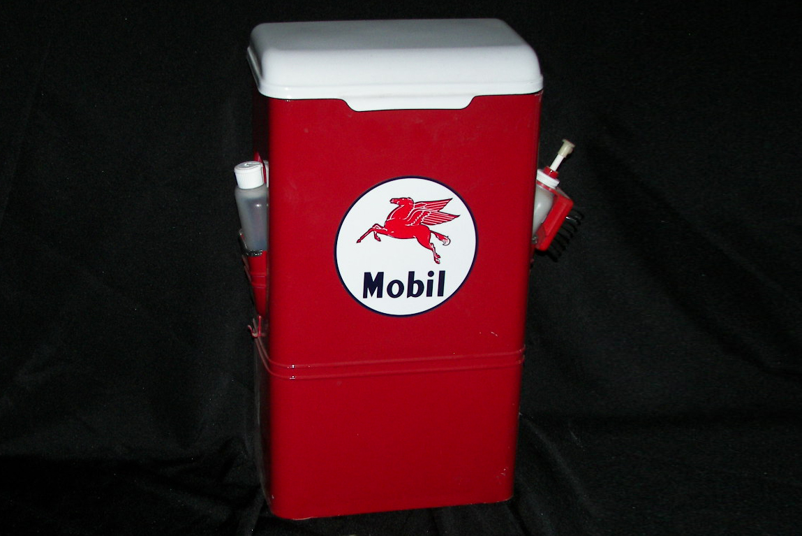 0th Image of a N/A MOBIL PAPER TOWEL DISPENSER