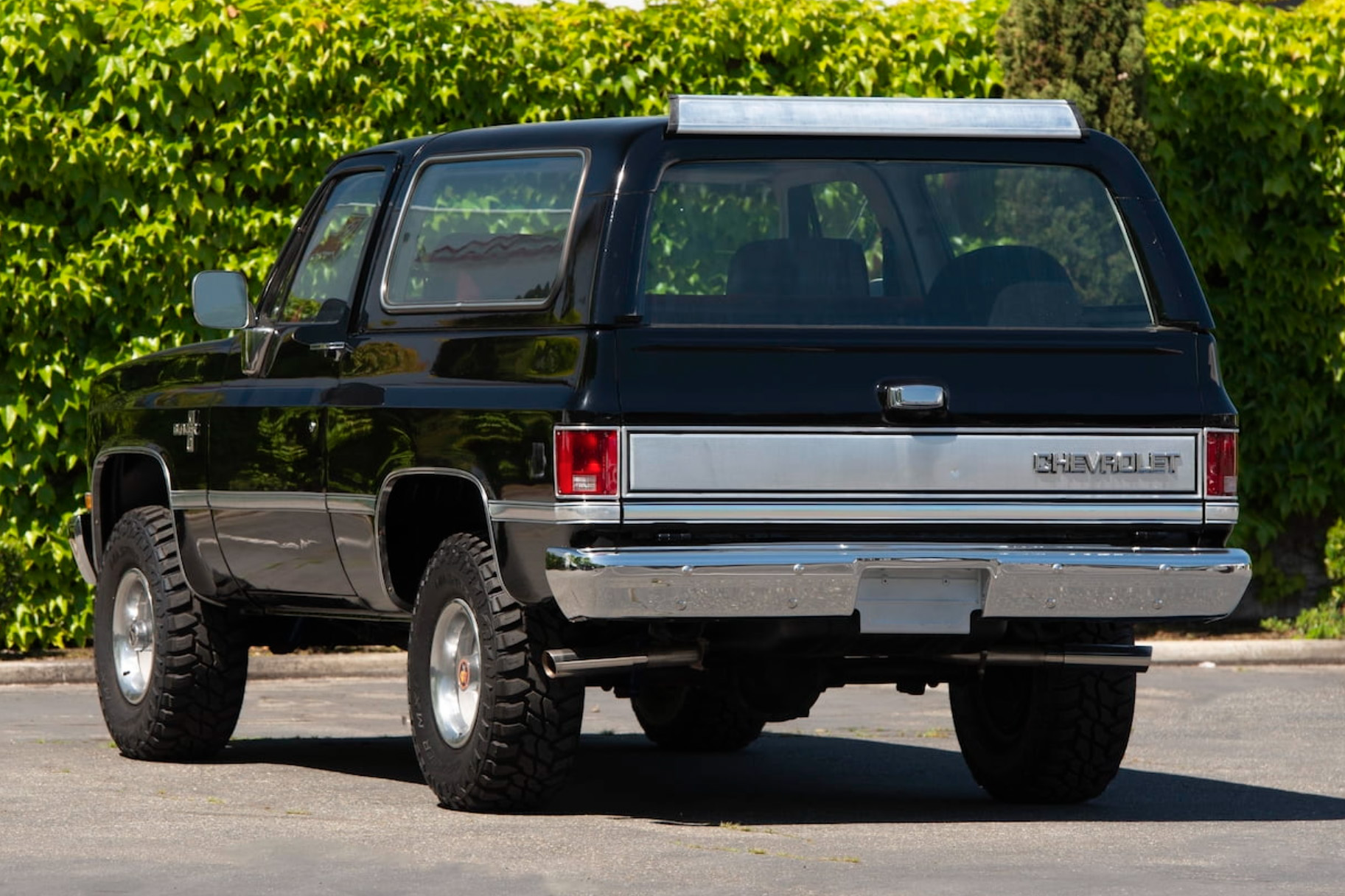 6th Image of a 1985 CHEVROLET BLAZER 1/2 TON; K5/K10