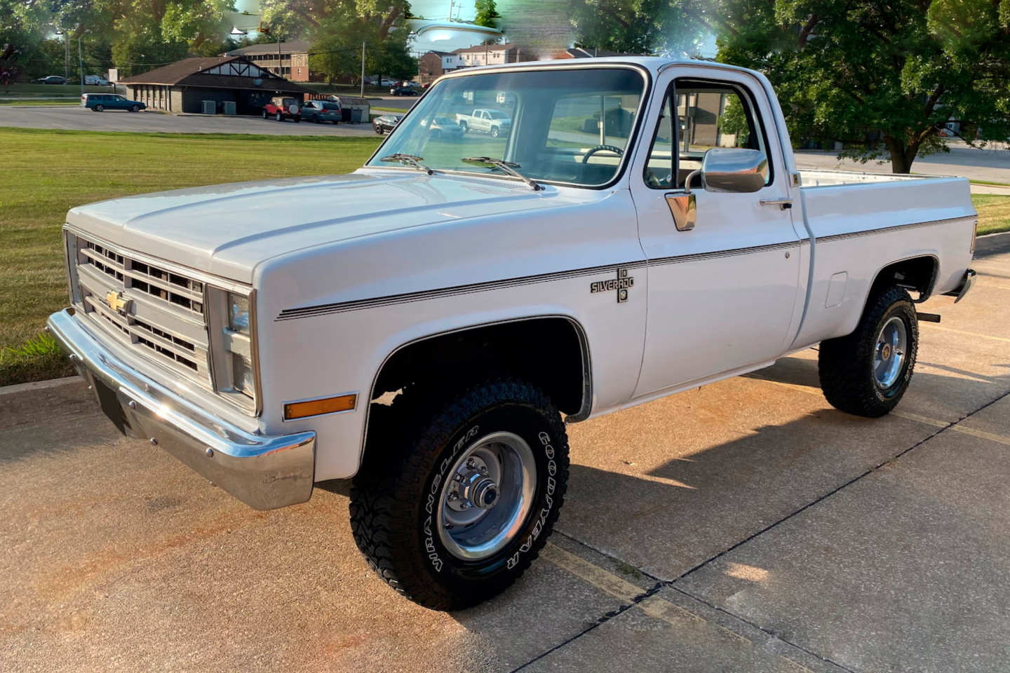 0th Image of a 1985 CHEVROLET K10