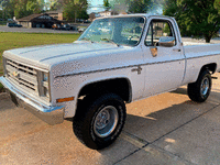 Image 1 of 28 of a 1985 CHEVROLET K10