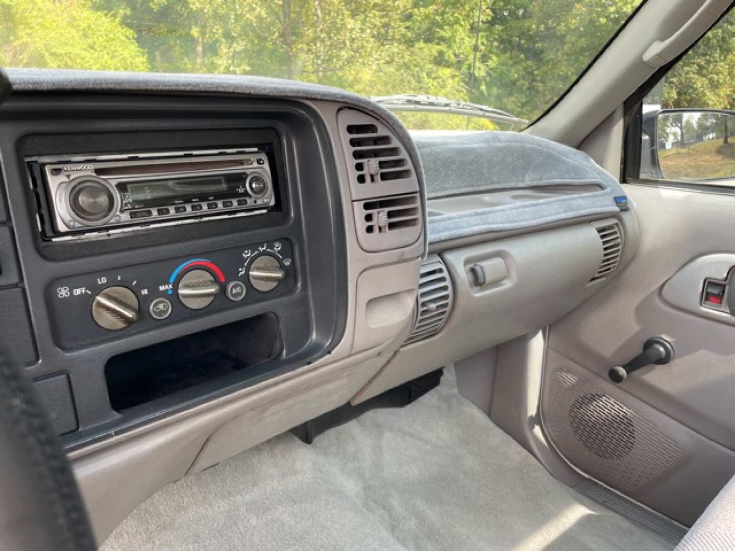 9th Image of a 1995 GMC SIERRA C1500