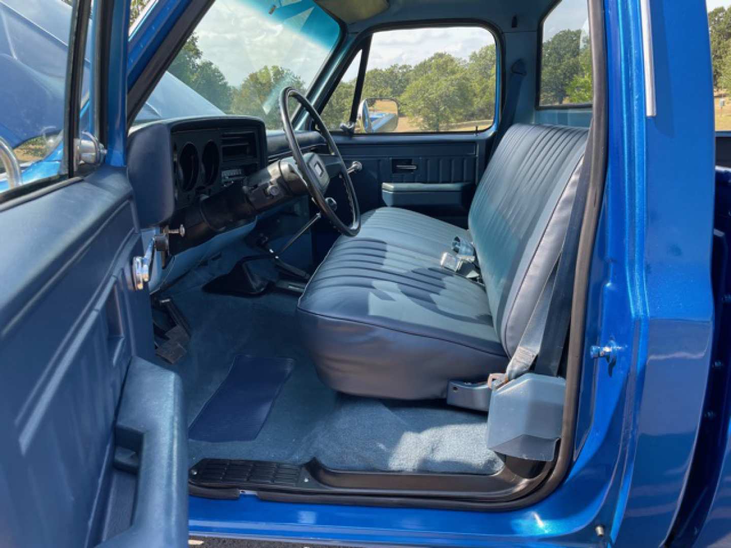 8th Image of a 1986 CHEVROLET K10