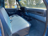 Image 10 of 14 of a 1986 CHEVROLET K10