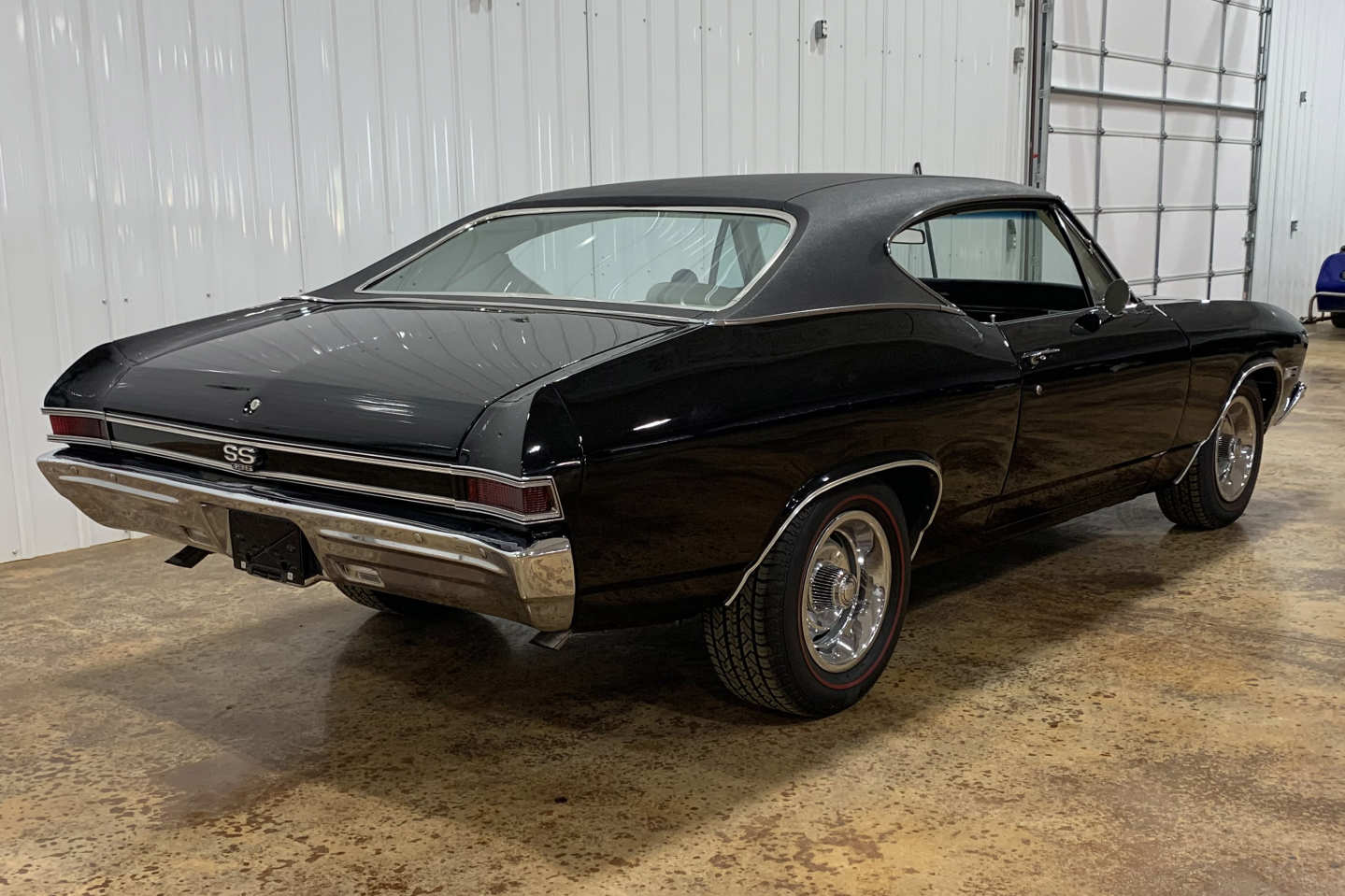 2nd Image of a 1968 CHEVROLET CHEVELLE SS