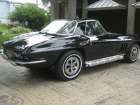 Image 4 of 13 of a 1965 CHEVROLET CORVETTE