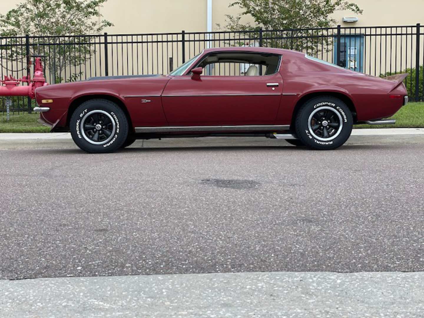 3rd Image of a 1973 CHEVROLET CAMARO Z28