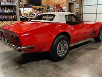 Image 3 of 18 of a 1970 CHEVROLET CORVETTE