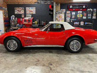 Image 7 of 18 of a 1970 CHEVROLET CORVETTE