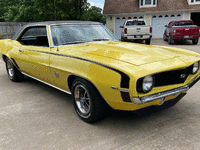 Image 2 of 24 of a 1969 CHEVROLET CAMARO SS