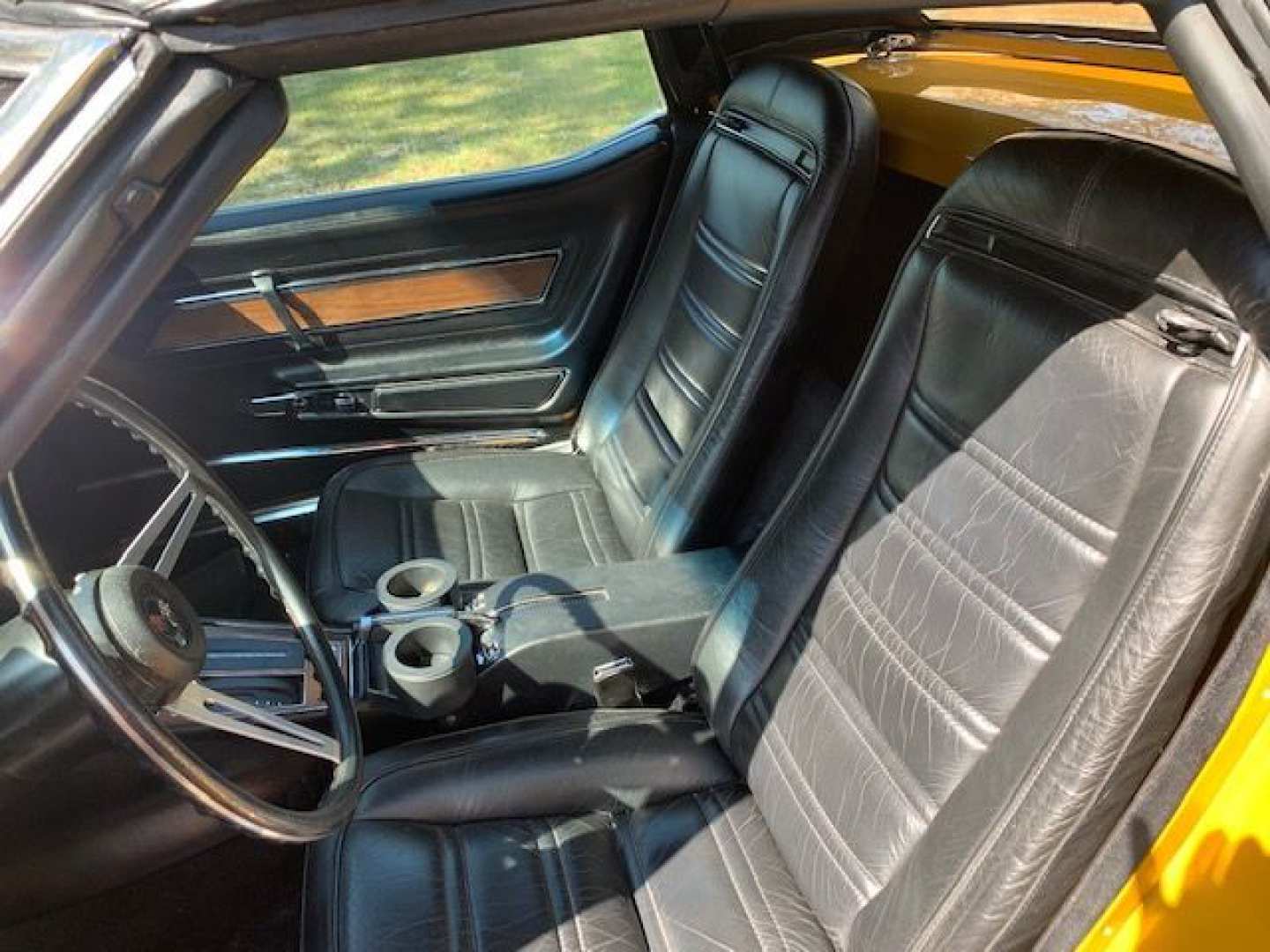 5th Image of a 1973 CHEVROLET CORVETTE