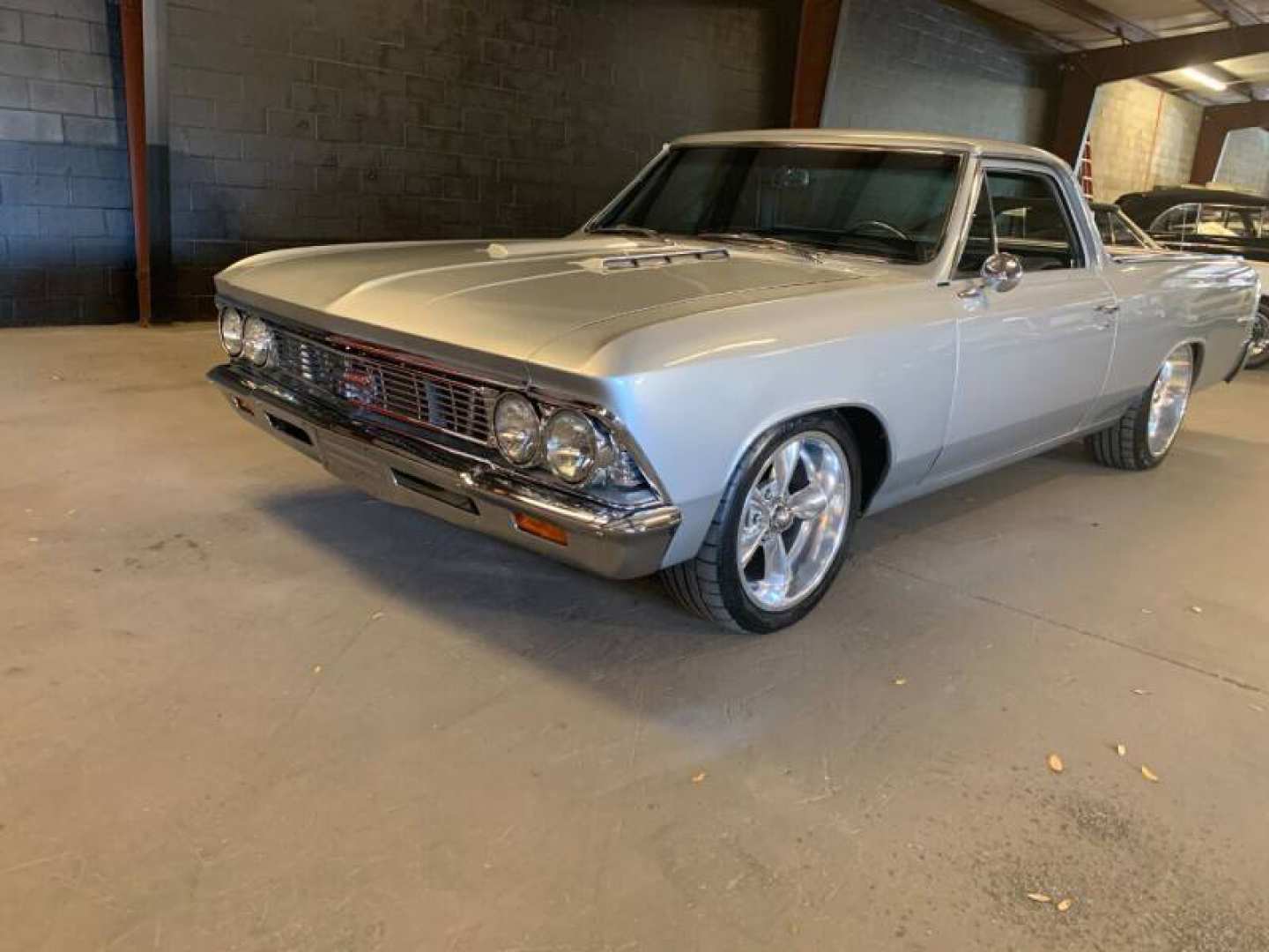 2nd Image of a 1966 CHEVROLET EL CAMINO