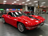 Image 5 of 44 of a 2009 CHEVROLET CORVETTE