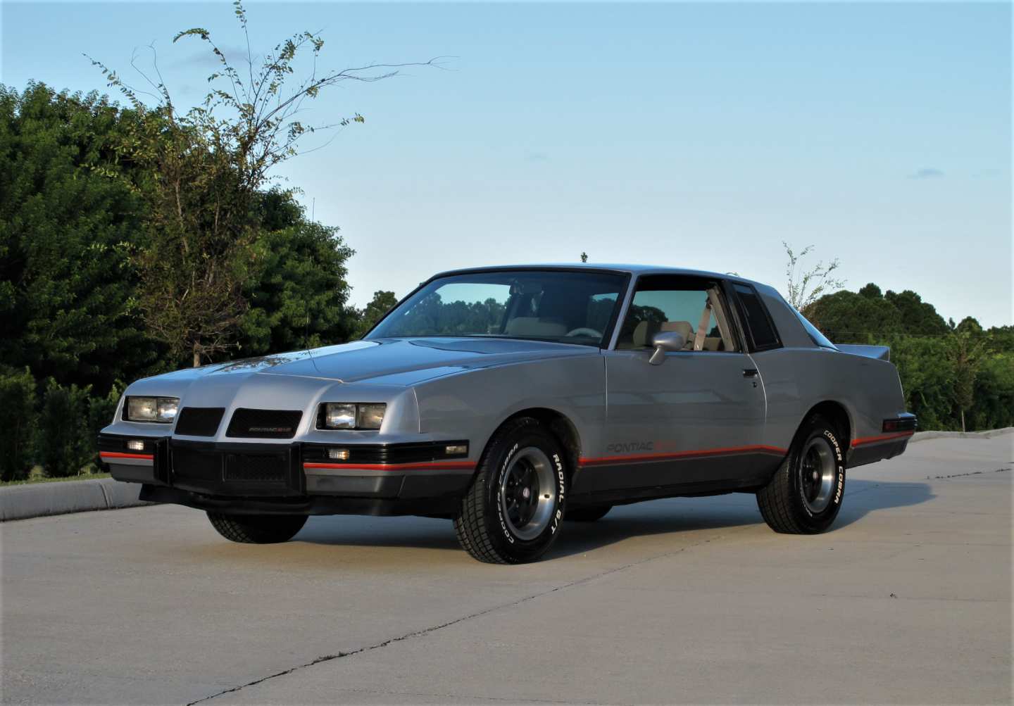 0th Image of a 1986 PONTIAC GRAND PRIX