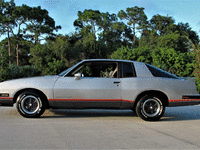 Image 5 of 13 of a 1986 PONTIAC GRAND PRIX