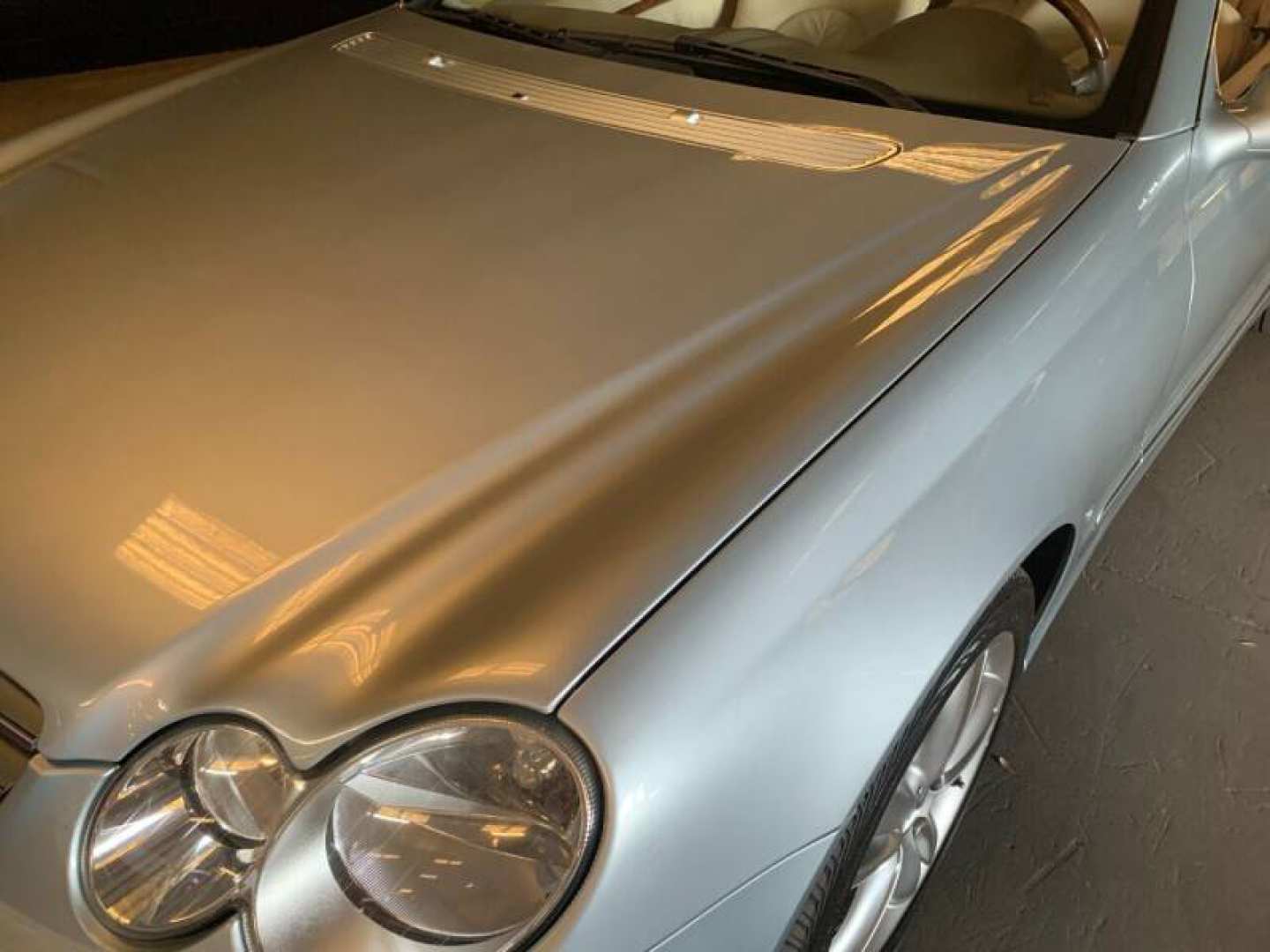 15th Image of a 2007 MERCEDES-BENZ CLK-CLASS CLK350