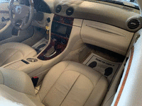 Image 40 of 71 of a 2007 MERCEDES-BENZ CLK-CLASS CLK350