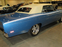 Image 12 of 14 of a 1969 PLYMOUTH ROADRUNNER