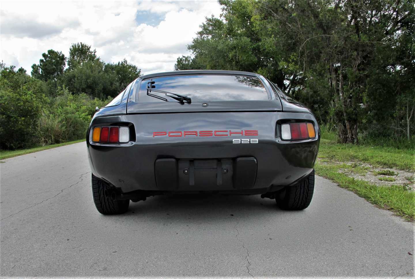 7th Image of a 1979 PORSCHE 928