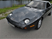 Image 6 of 13 of a 1979 PORSCHE 928