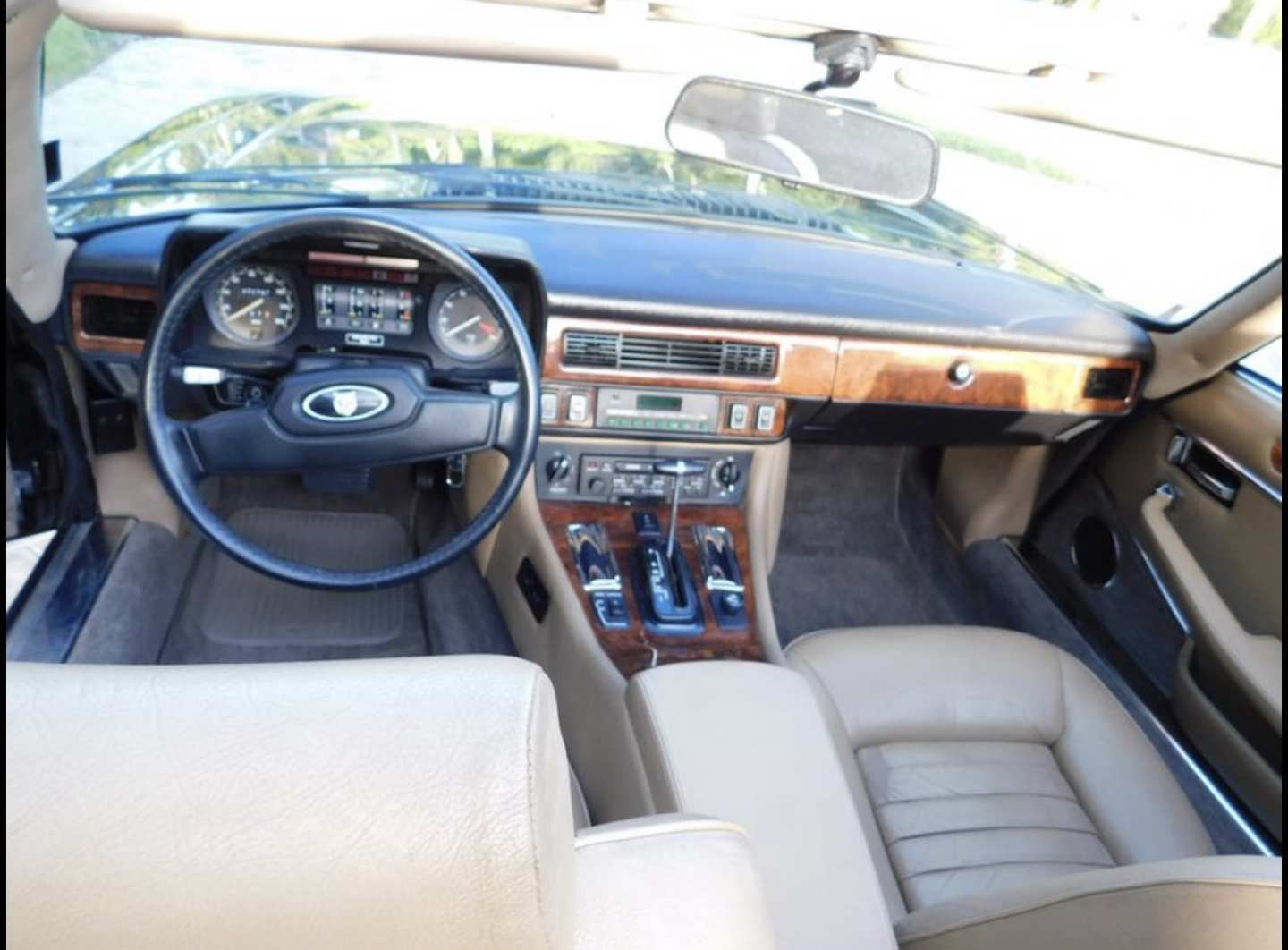 16th Image of a 1988 JAGUAR XJS