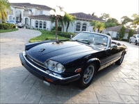 Image 5 of 21 of a 1988 JAGUAR XJS