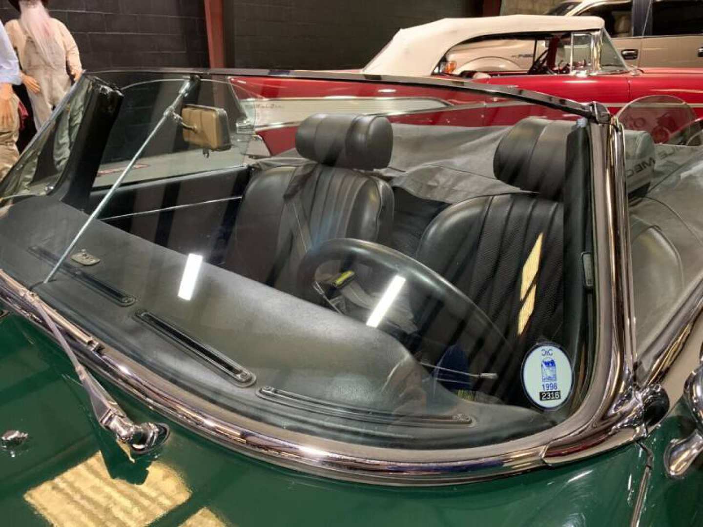 5th Image of a 1970 JAGUAR XK