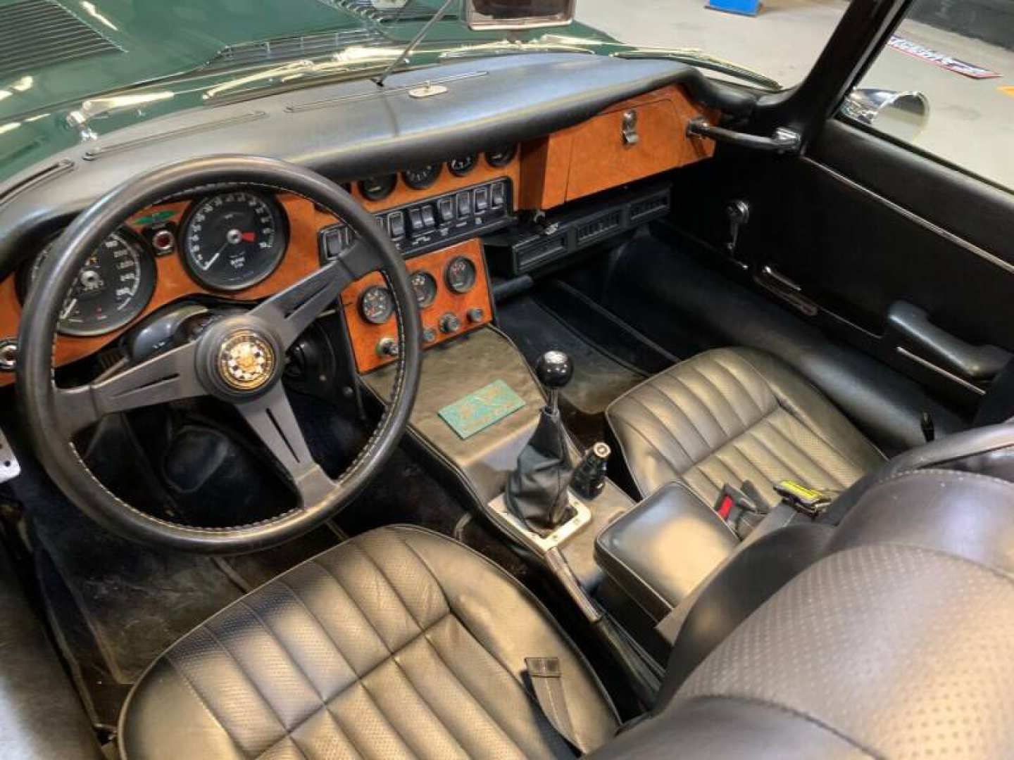 43rd Image of a 1970 JAGUAR XK