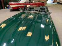 Image 46 of 72 of a 1970 JAGUAR XK