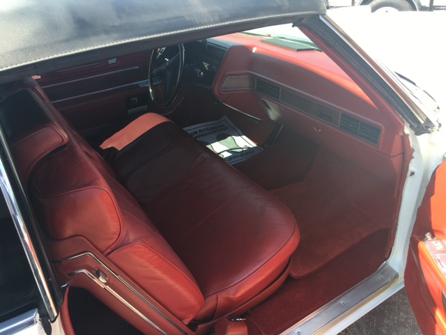 2nd Image of a 1969 CADILLAC DEVILLE