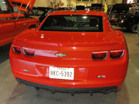 Image 14 of 15 of a 2010 CHEVROLET CAMARO SSRS