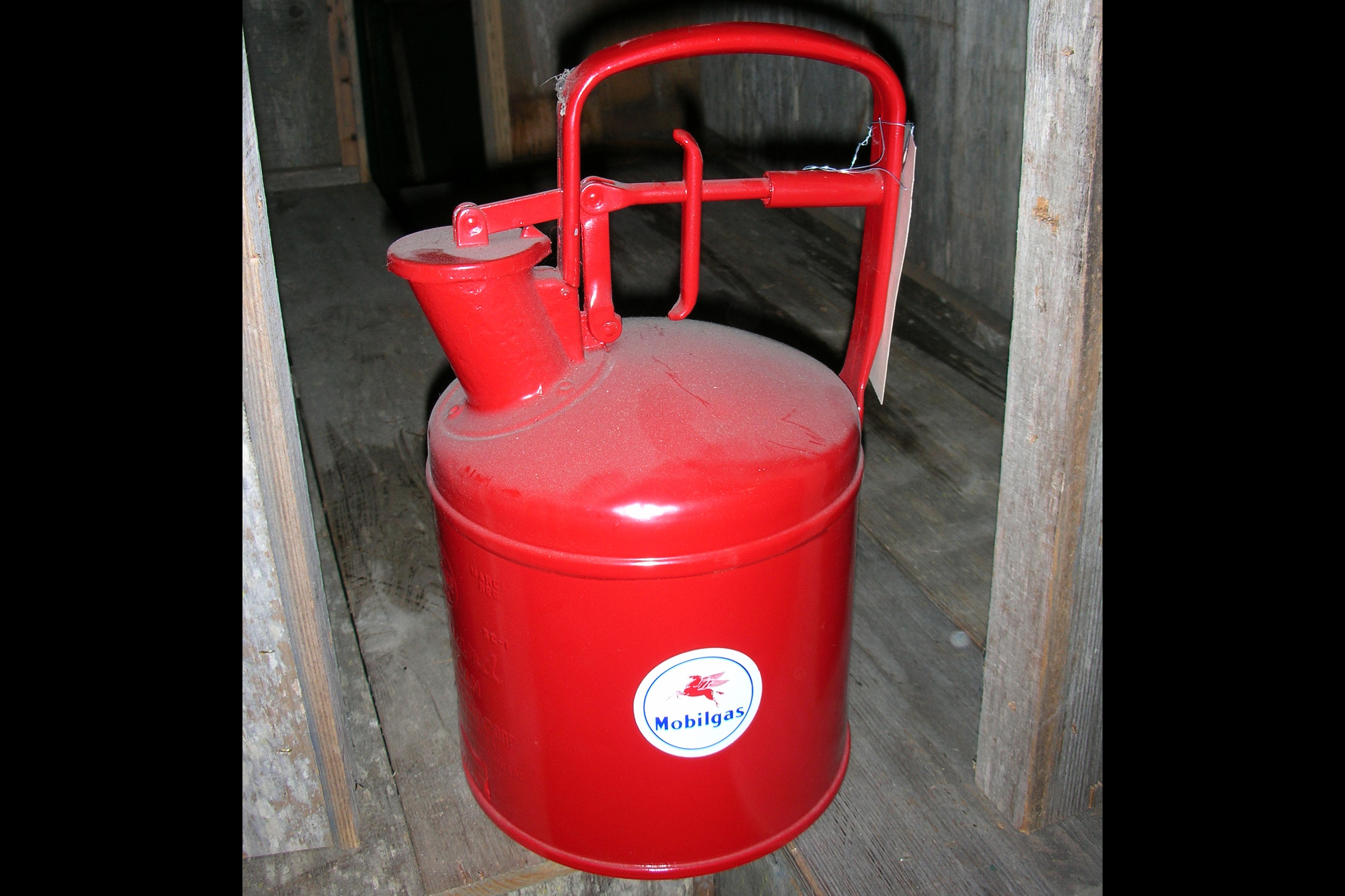 0th Image of a N/A SAFEGUARD SAFETY GAS CAN