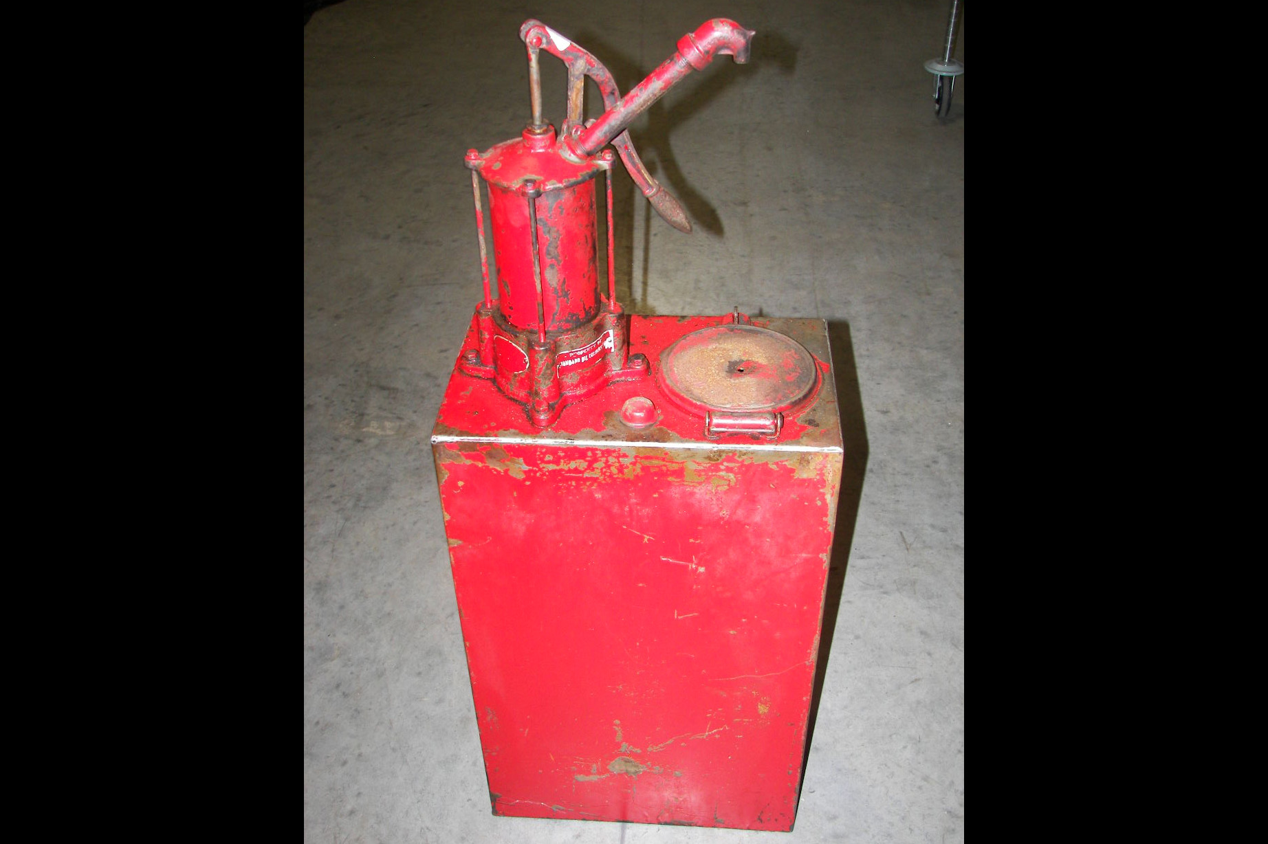 0th Image of a N/A OIL PUMP WITH 18 GALLON