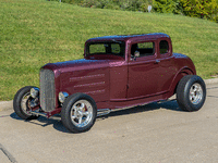 Image 1 of 7 of a 1932 FORD 5 WINDOW
