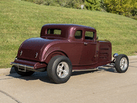 Image 2 of 7 of a 1932 FORD 5 WINDOW