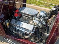 Image 6 of 7 of a 1932 FORD 5 WINDOW