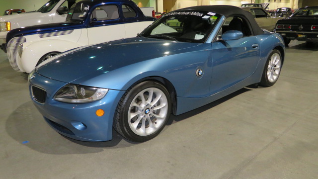 1st Image of a 2005 BMW Z4 2.5I