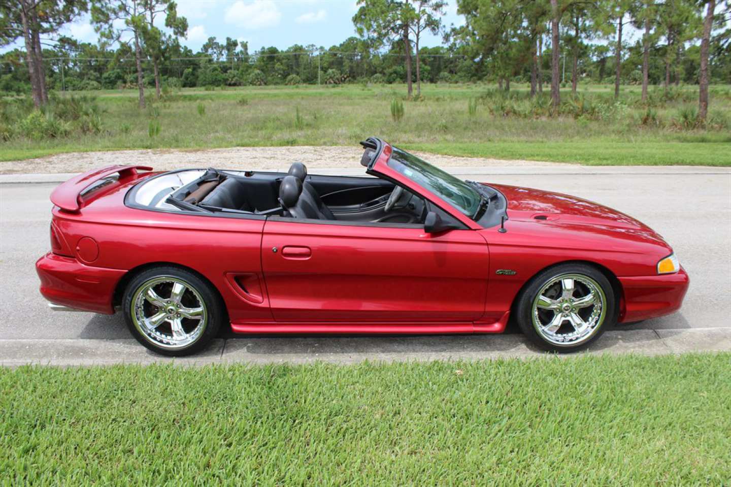 14th Image of a 1996 FORD MUSTANG GT