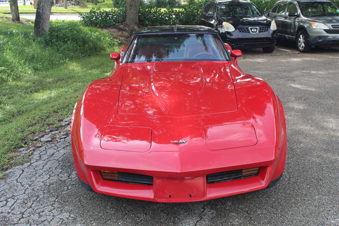 2nd Image of a 1982 CHEVROLET CORVETTE